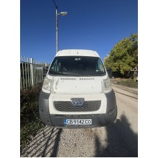 Товарни бусове Товарен Макси Бус Пежо под наем